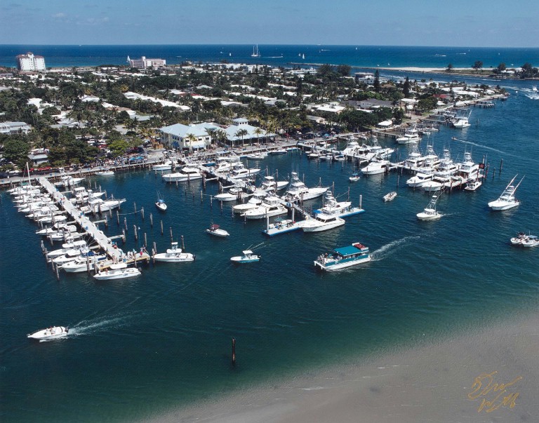 Click on this picture to visit Sailfish Marina & Resort